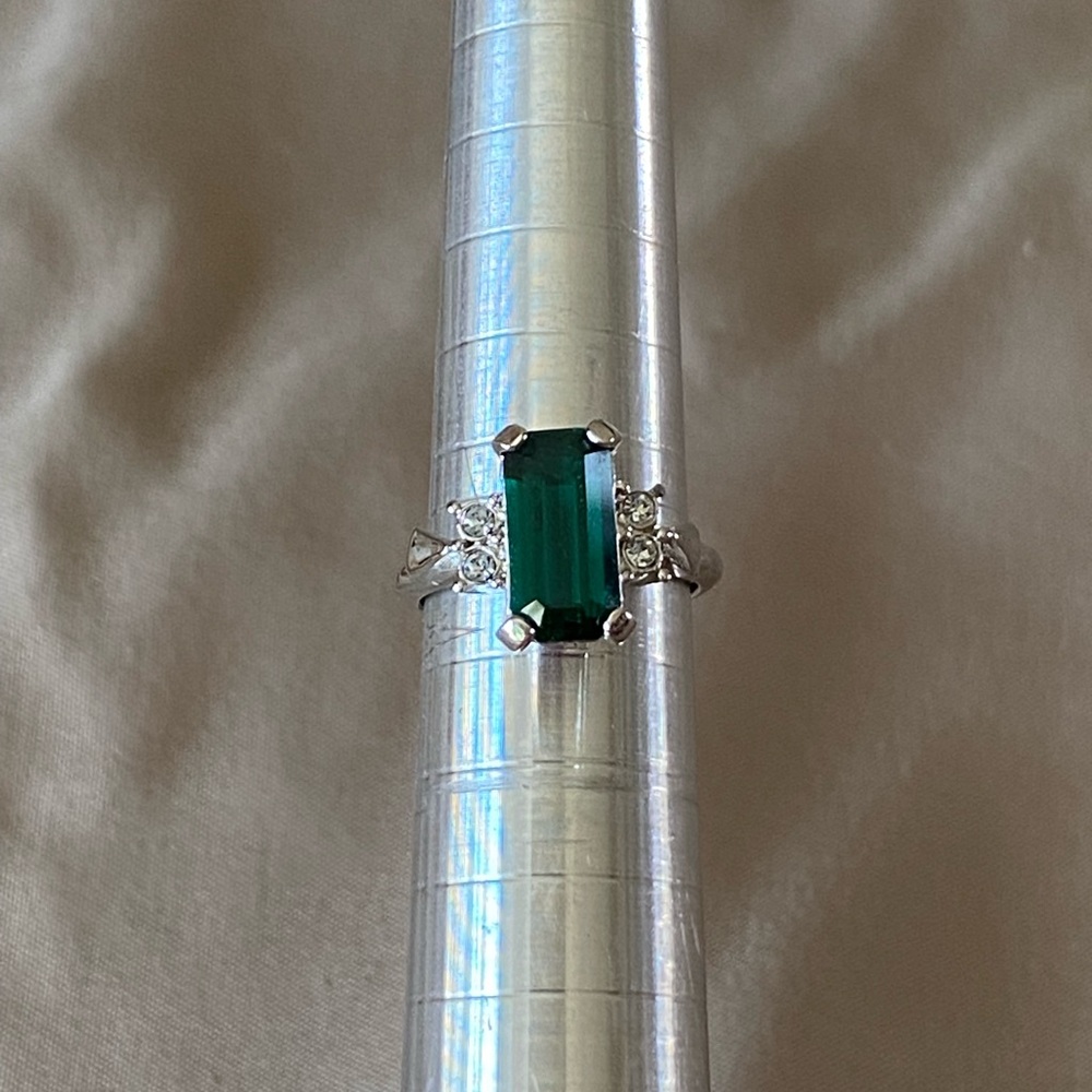 Green & CZ Silver Ring